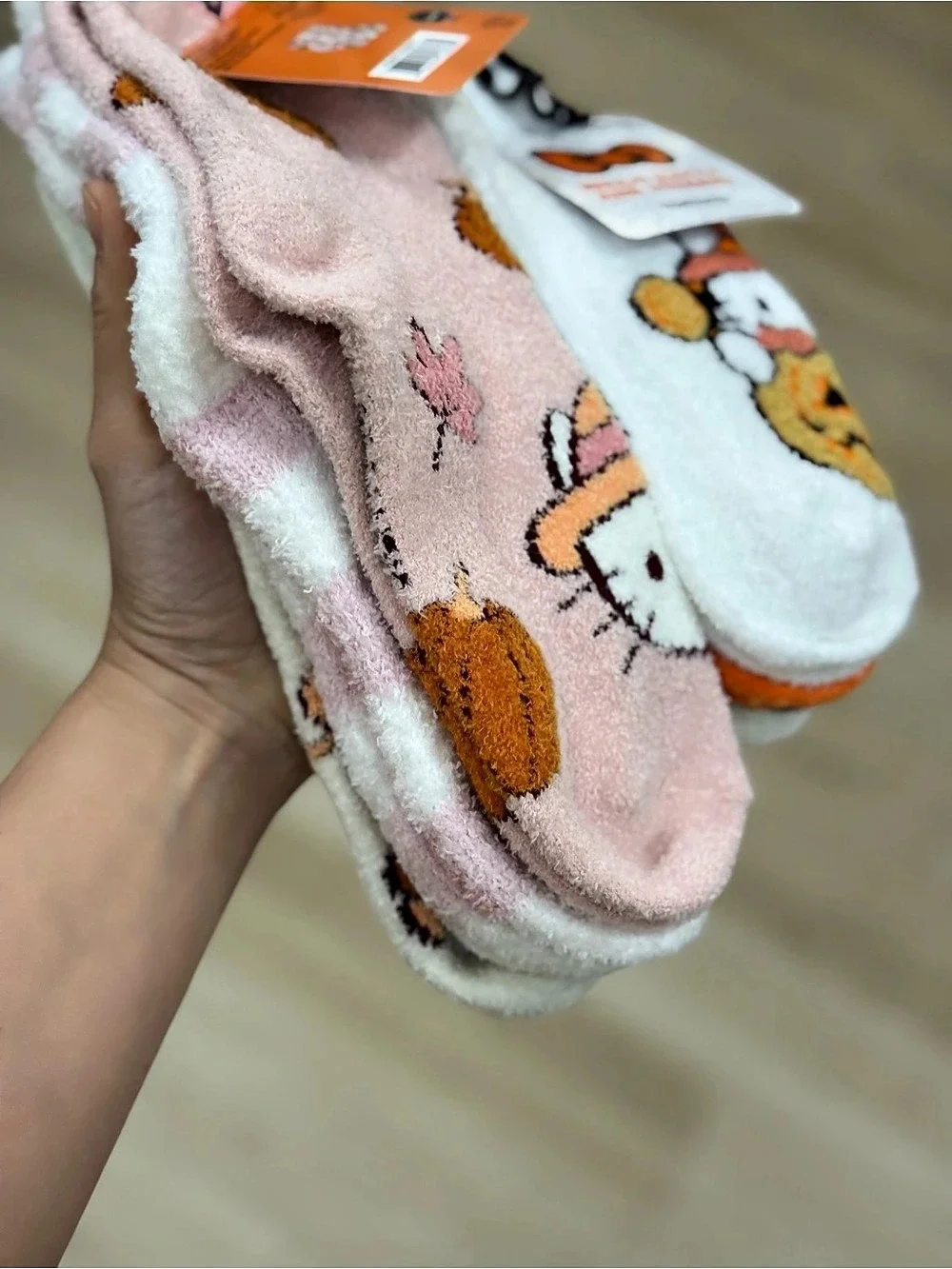 2 set (6pcs) Sanrio Hello Kitty & Friends Socks Pink & White NWT